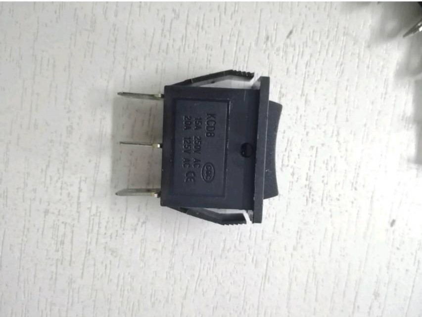 0000470 สวิตซ์ 3 (ดำ) ระดับ 3 ขา สำหรับไดร์เป่าผม