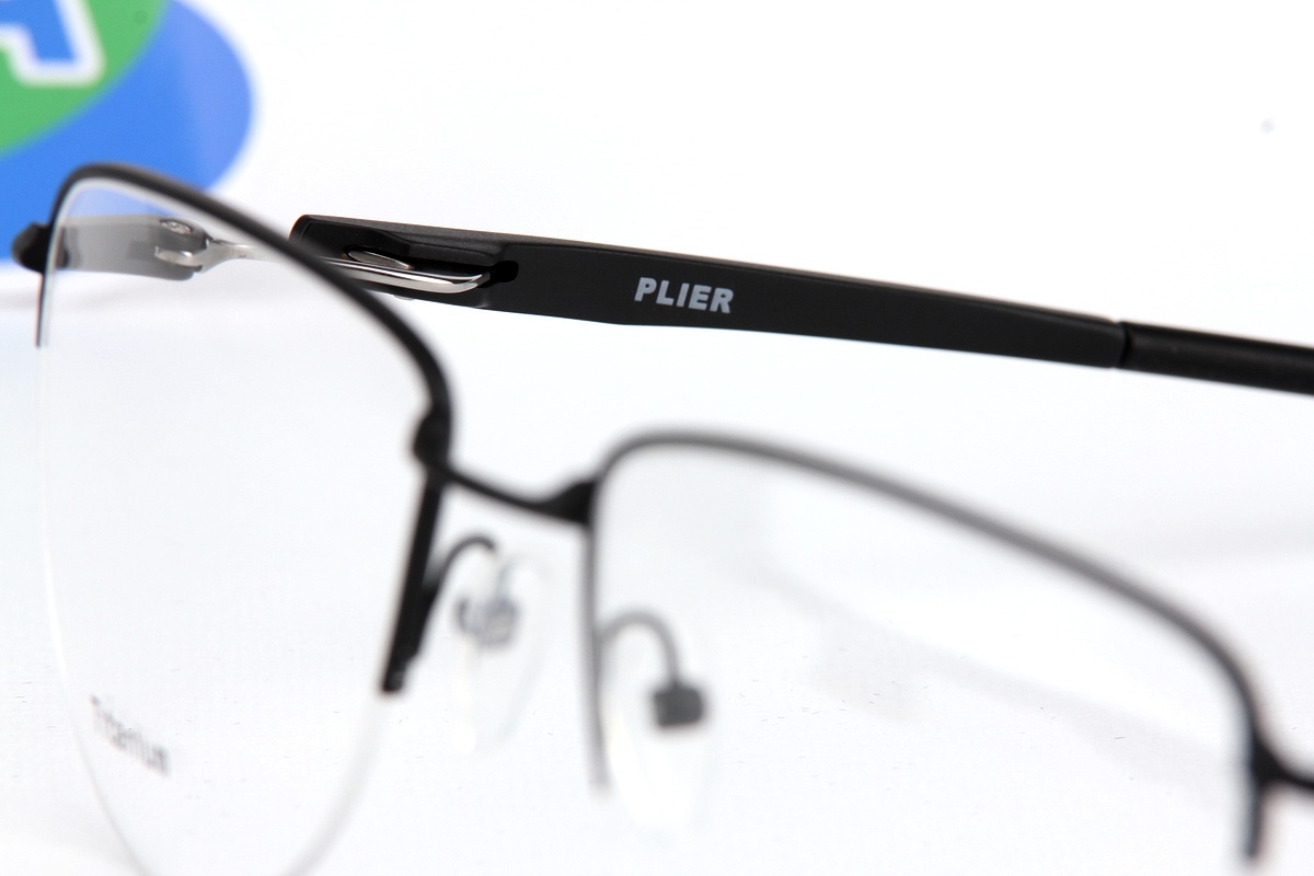 Oakley PLIER Titanium OX5142-01