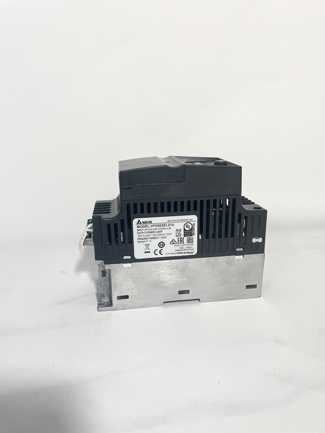 Delta Inverter Model VFD002EL21A 0.25HP , 0.2kW, Input 1-Phase , 230V/Output 3-Phase , 230V