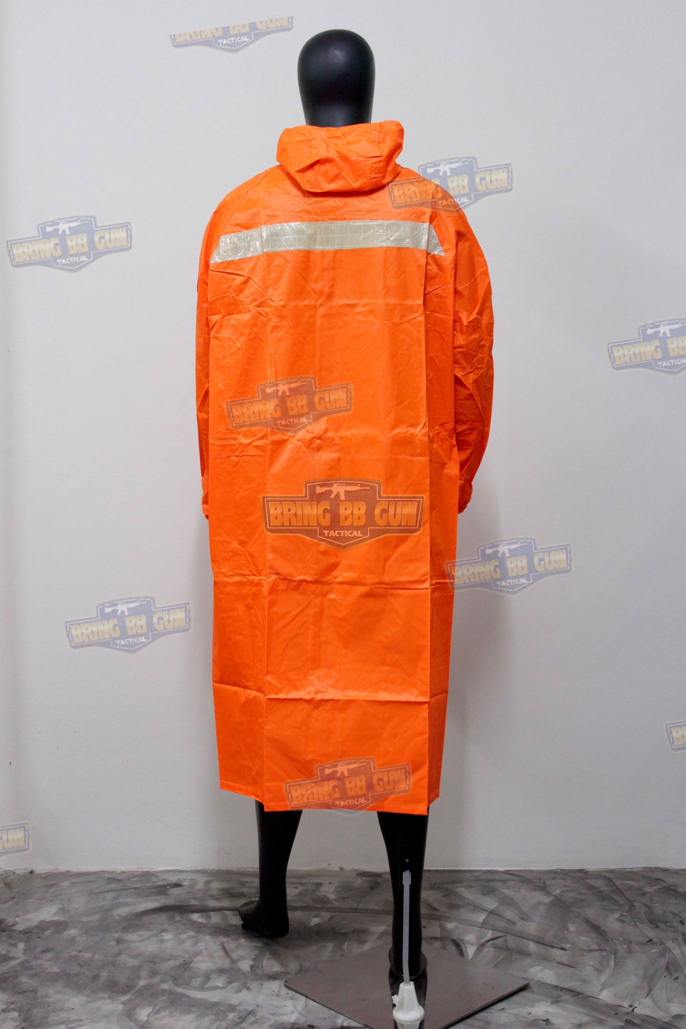 เสื้อโค้ดกันฝน ตราช้าง (Danko) เสื้อกันฝนคลุมยาว 998 (Raincoat) (มีแถบสะท้อนแสงด้านหลัง) (ชุดกันฝน) (เสื้อคลุม) (เสื้อกันฝน) (เสื้อกันฝนรถจักรยานยนต์) (กันฝน) (หน้าฝน) (เดินป่า) (ขี่มอเตอร์ไซค์)