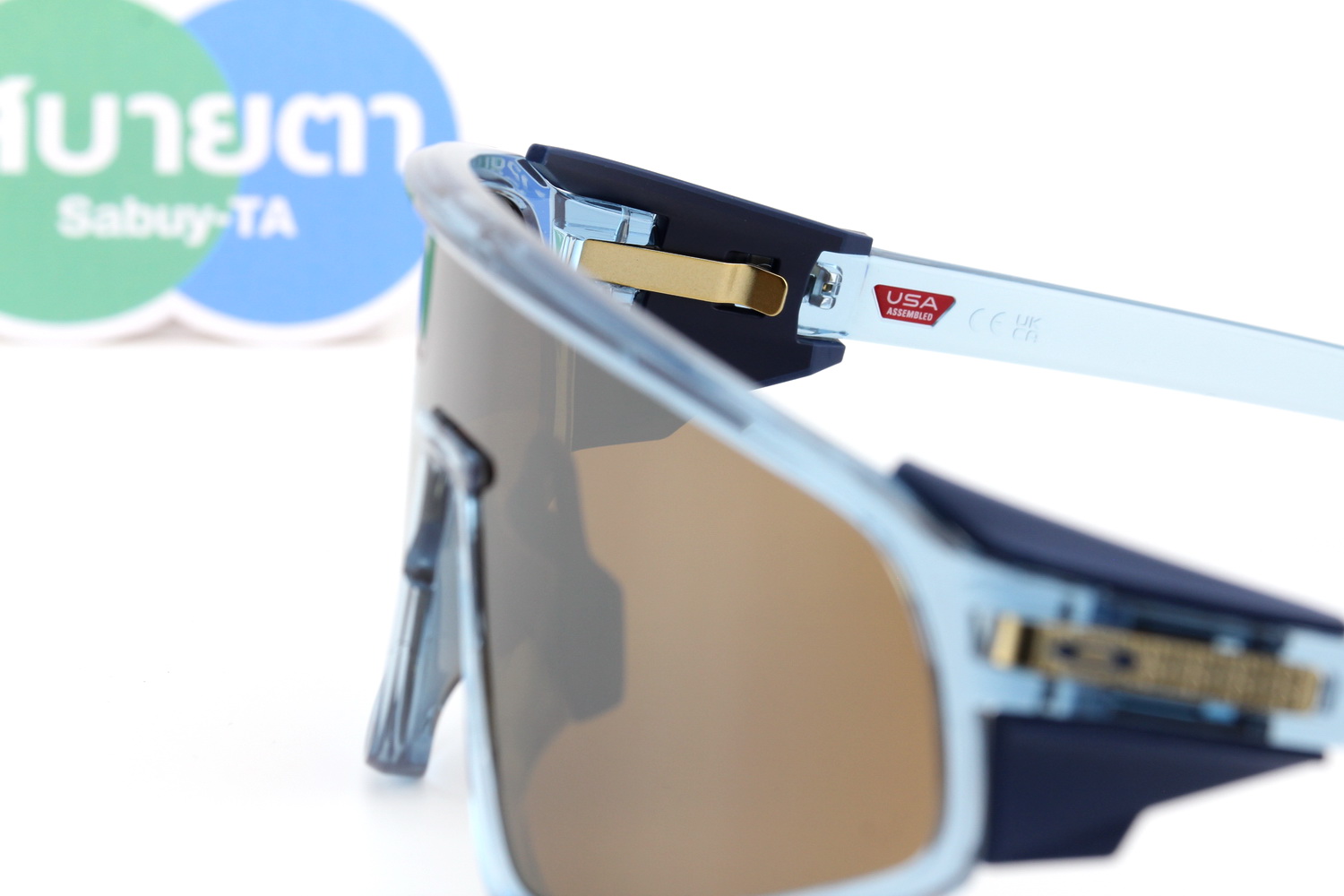 Oakley LATCH PANEL Trans Stonewash / Prizm Tungsten SKU#OO9404-08