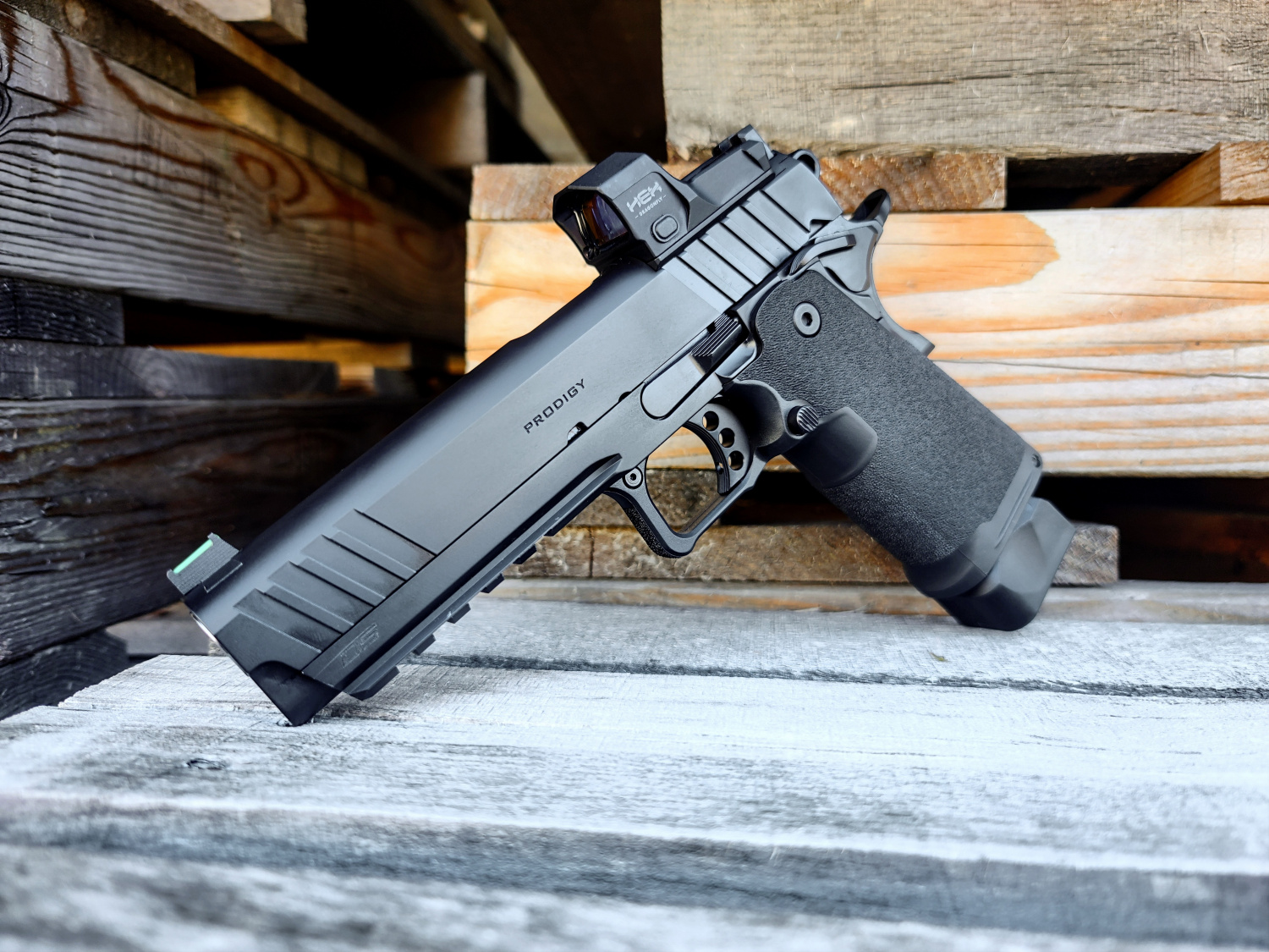 Springfield Prodigy 1911 Duo Stack แถวคู่ (สวัสดิการกรมการปกครอง) สั่งซื้อปืนรบกวนติดต่อร้านเท่านั้น
