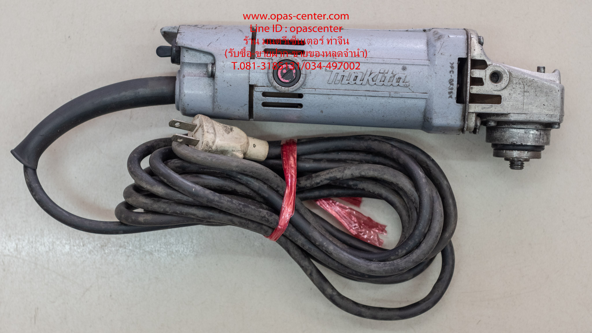 เครื่องเจียร์ หินเจียร 4 นิ้ว 9500NB MAKITA 570 วัตต์ Made in Japan ของแท้ มือสอง สภาพดี