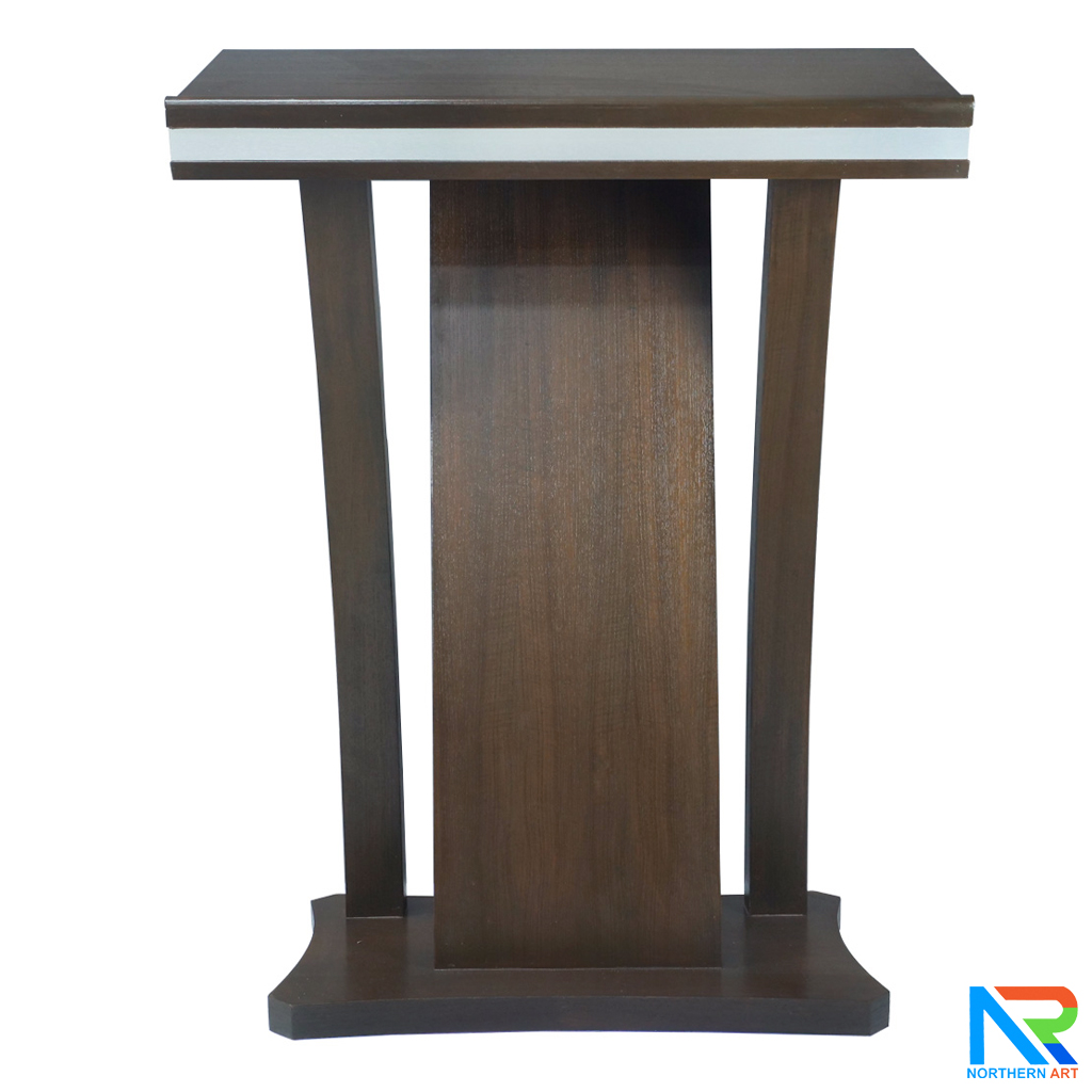 โพเดียมไม้ ยืนคู่ สีโอ๊คเข้ม ขนาด (W)90 x (L)52 x (H)120 cm. ตกแต่งแถบลามิเนตสีเงินเงาTOPและเสาข้าง