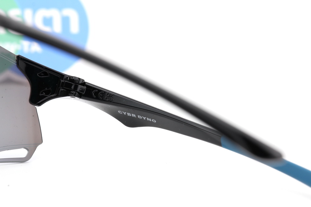 Oakley CYBR DYNO Polished Black / Prizm Sapphire OO9513D-02