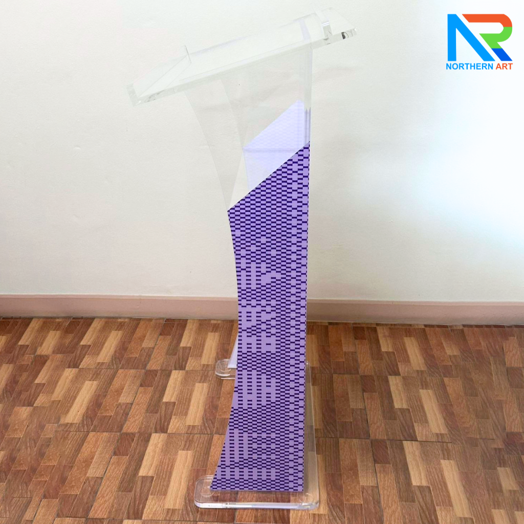 โพเดียม อะคริลิคใส AC-10 ขนาด(W)90 x (L)50 x (H)125 cm. TOP เอียงพร้อมกันตก วัสดุอะคริลิคใส หนา 15-20 มม.