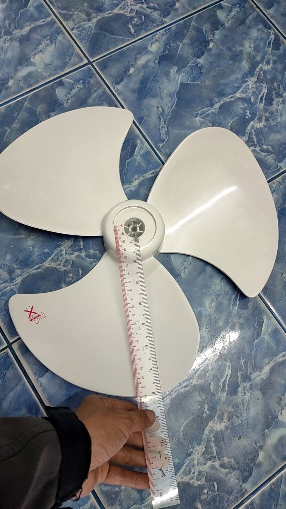 0000484 ใบพัดลม 16 นิ้ว สีขาวขุ่น อะไหล่พัดลม แบบ 3 ใบ เกรด A ขนาด ใบพัดลม ฮาตาริ