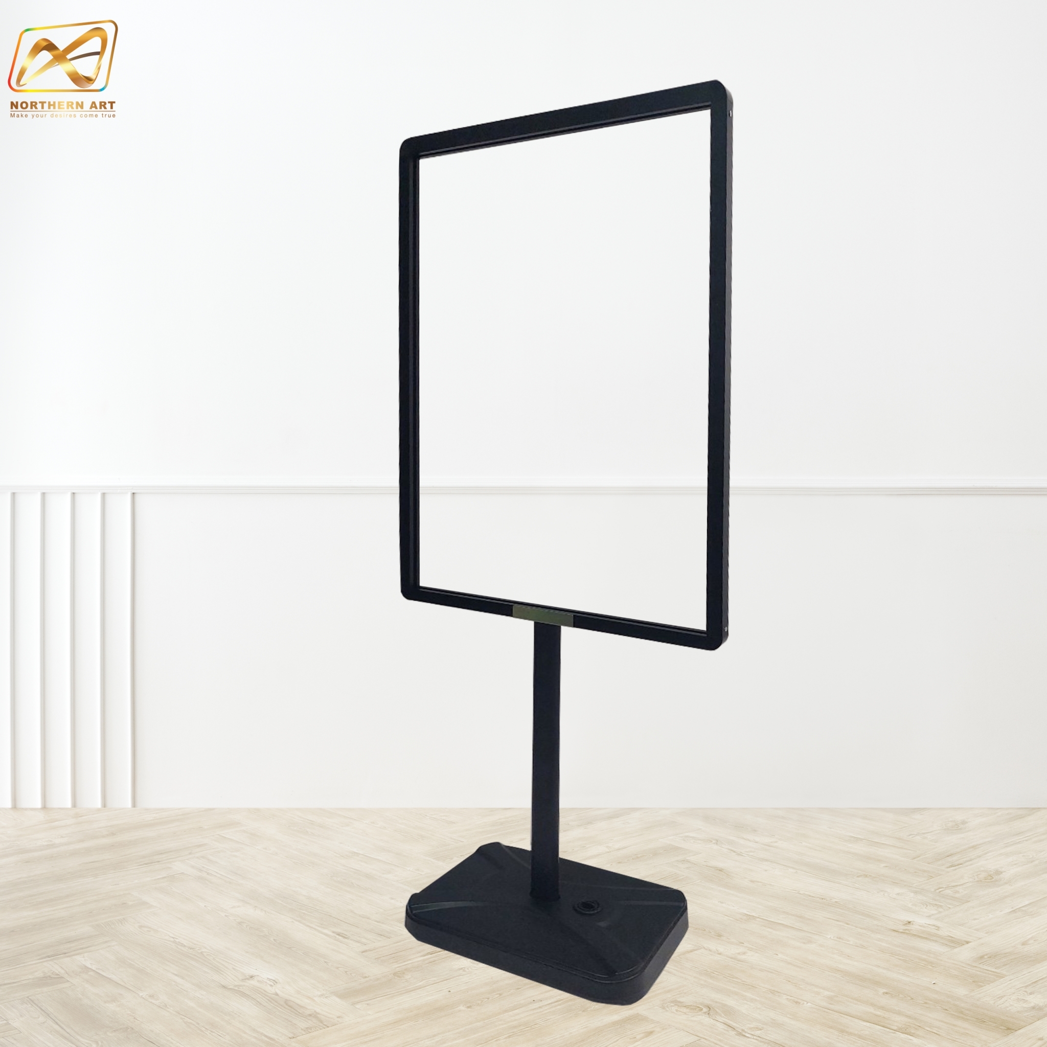 โปสเตอร์สแตนด์เหล็ก ฐานน้ำ สีดำ (W)60 x (L)80 x (H)151 cm. สอดงานด้านบน โชว์งานพิมพ์ 2 ด้าน