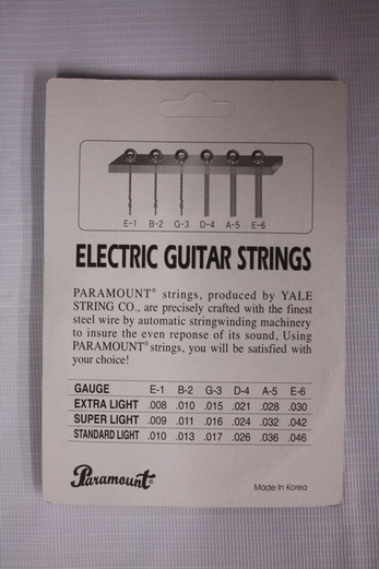 สายกีต้าร์ไฟฟ้า ยี่ห้อ PARAMOUNT Super Light แถมปิ๊ก เบอร์ 09/11/16/24/32/42