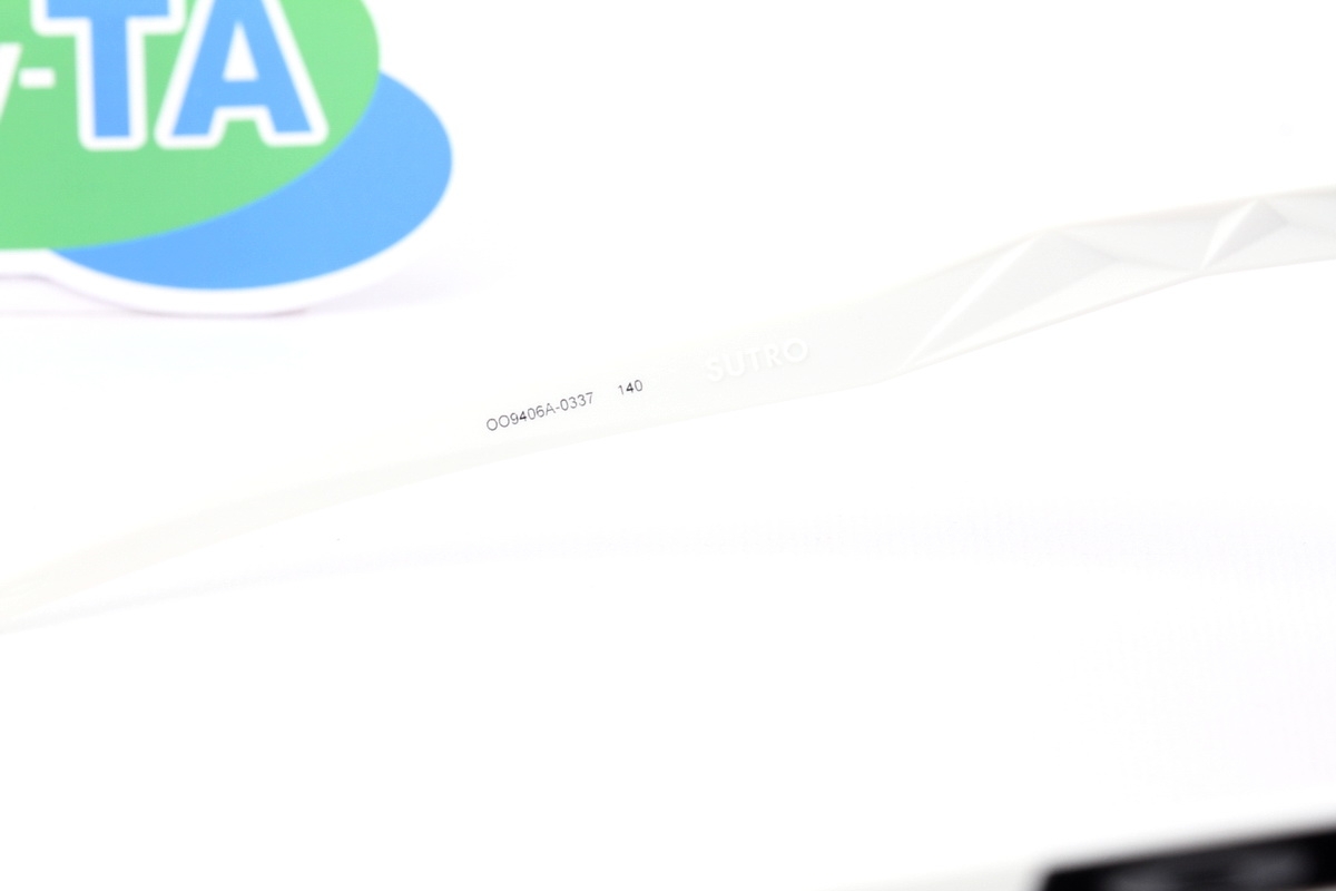 Oakley SUTRO (A) Matte White / Prizm Road SKU#OO9406A-03