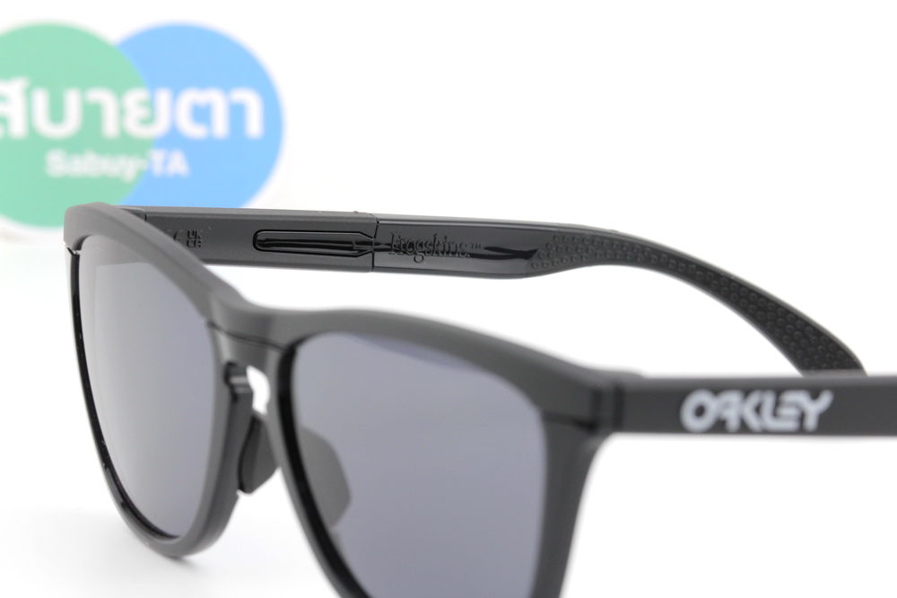 Oakley FROGSKINS RANGE XL A Matte Black Black Ink/Prizm Grey SKU#OO9503A-06