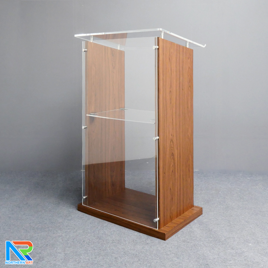 โพเดียมไม้ TOPอะคริลิคใส ปิดผิวลามิเนตลายไม้ สี WALNUT ขนาด (W)70 x (D)54 x (H)119 cm. พร้อมชั้นวางของอะคริลิคใส