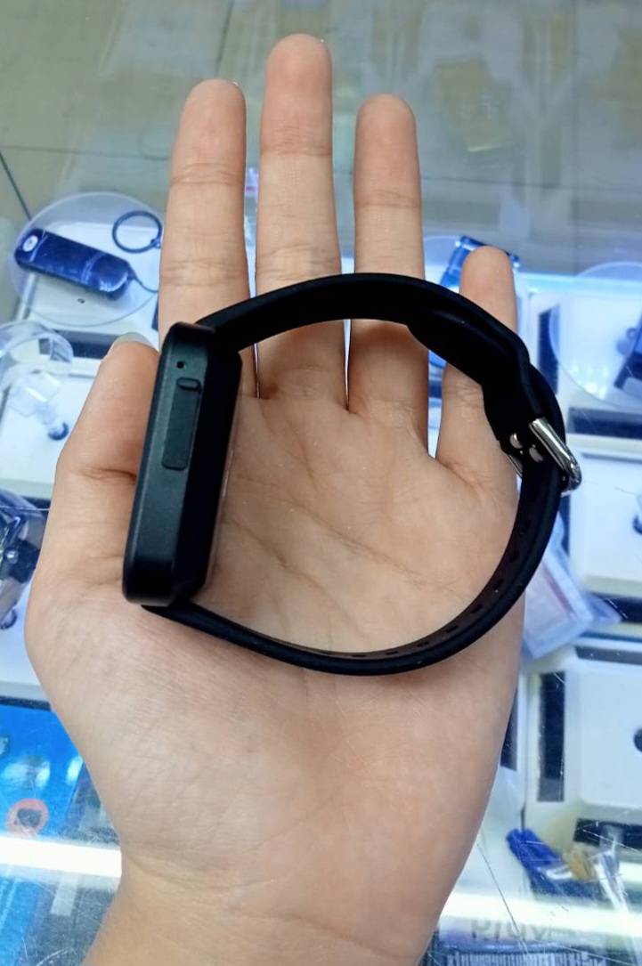Spy Watch Wifi Camera กล้องนาฬิกาข้อมือ รุ่น ROU-13 ดูออนไลน์ผ่านแอพ MXCAM