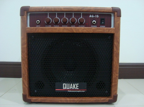 ตู้แอมป์กีต้า QUAKE รุ่น AG-15 อะคูสติก ของใหม่ เสียงดี ลายไม้ ตั้งเฉียงได้