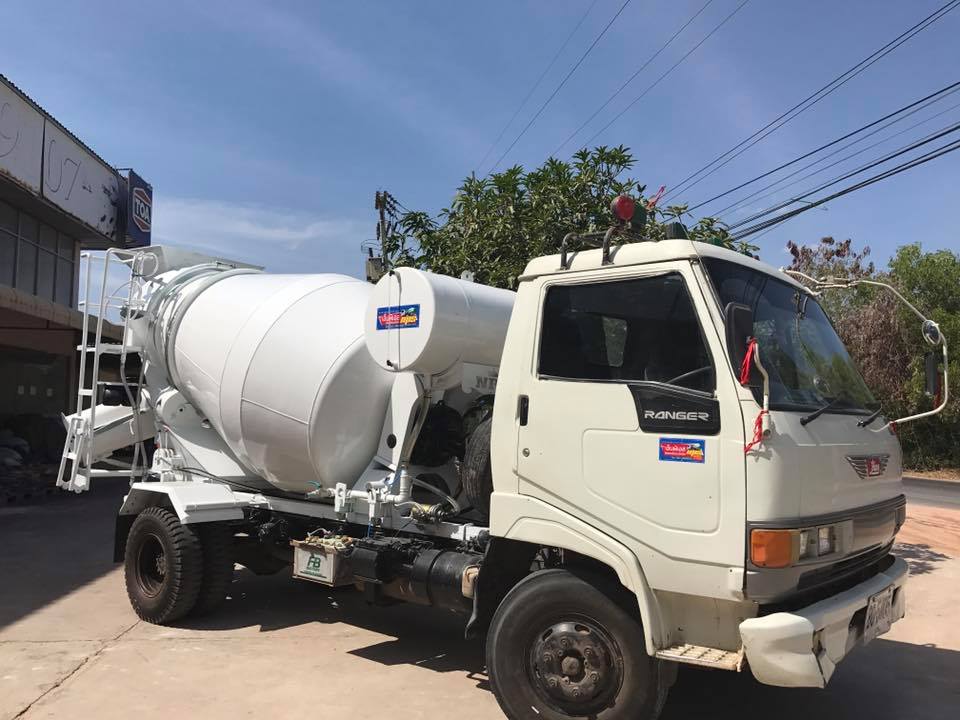 โม่ 2.5 คิว