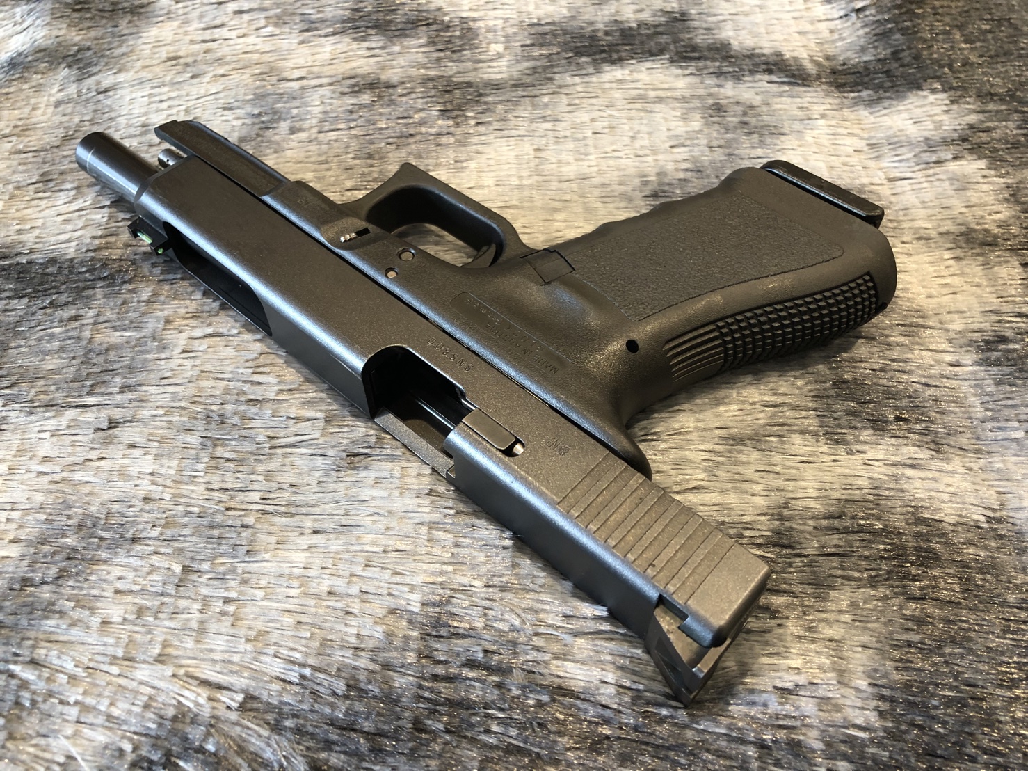 [ปืนฝากขายมือสอง] Glock 34 Gen3 ขนาด9 ลำยาวๆ เน้นใช้งาน เหมาะกับการแข่งขัน หรือสันทนาการเป็นอย่างยิ่ง ยิงสนุก ไกดีมากนุ่มๆลื่นๆ