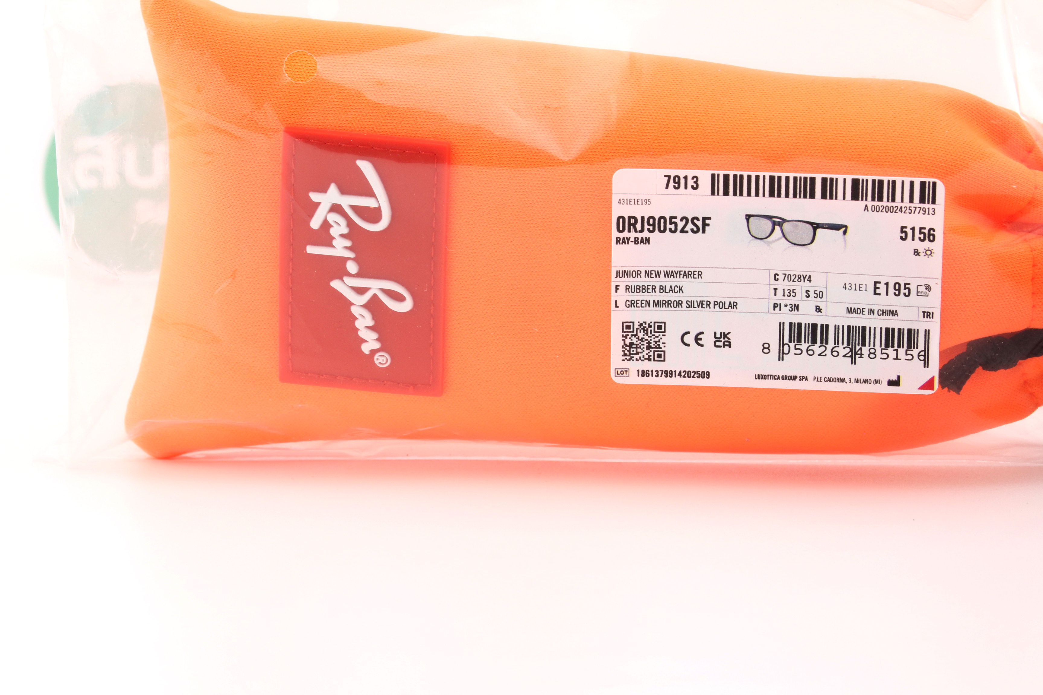 RayBan Junior New Wayfarer RJ9052SF 7028Y4 50mm.