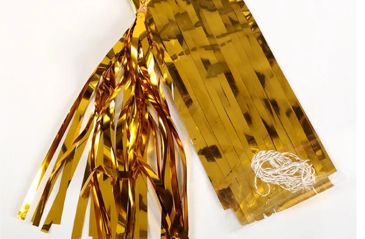 พู่ลูกโป่งเมทัลลิก : 5 ชิ้นต่อแพ็ค