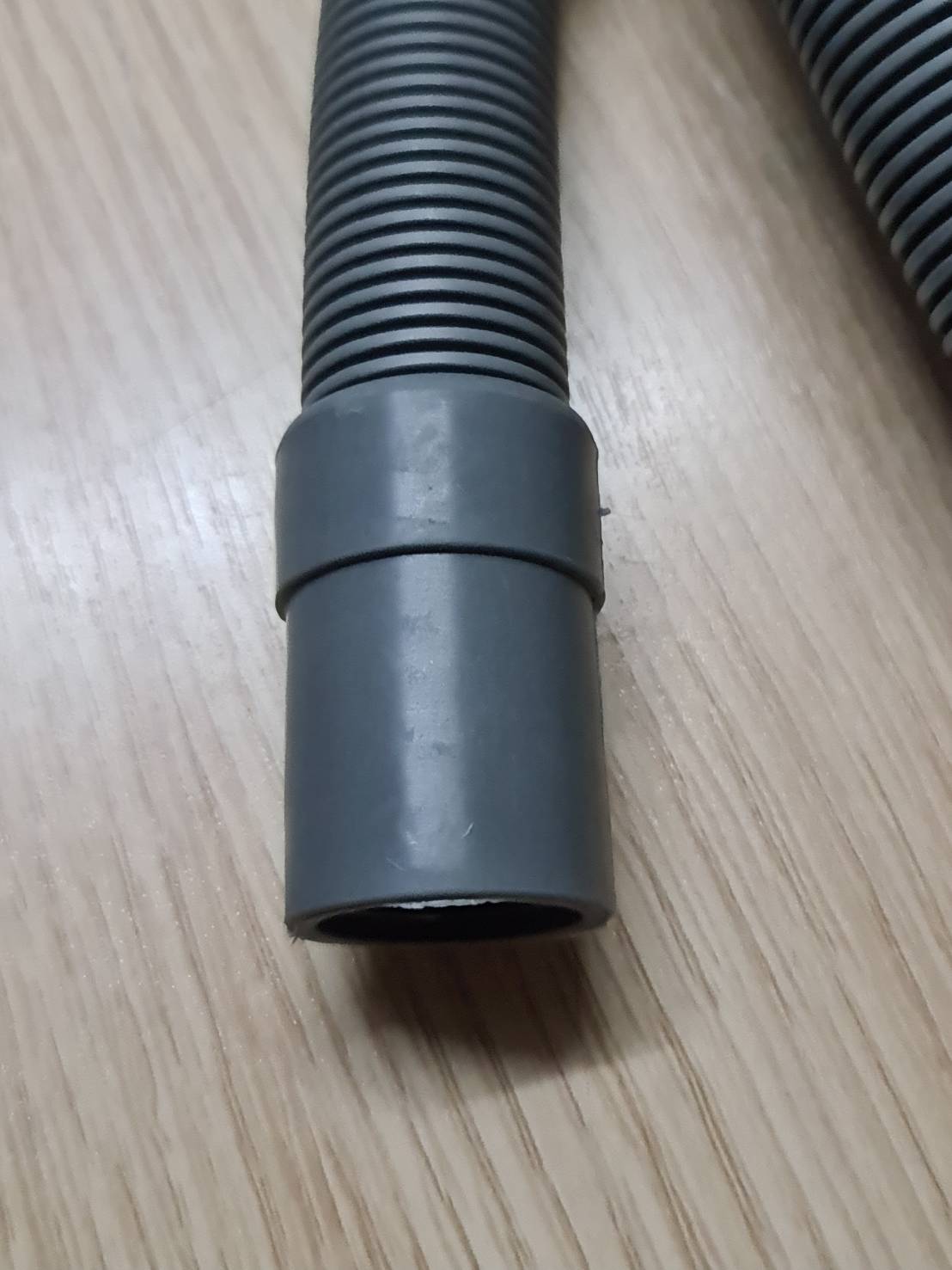 0000855 อะไหล่ อะไหล่เครื่องซักผ้า ท่อน้ำทิ้ง เครื่องซักผ้า 1300301 หัวเล็กตรง (ยาว 2 เมตร)