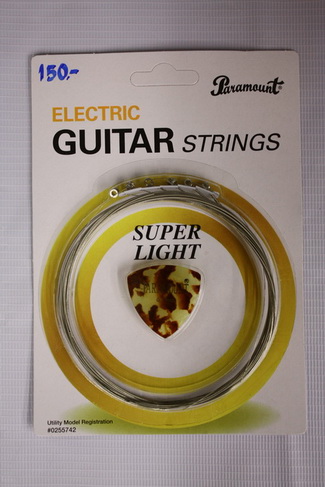 สายกีต้าร์ไฟฟ้า ยี่ห้อ PARAMOUNT Super Light แถมปิ๊ก เบอร์ 09/11/16/24/32/42