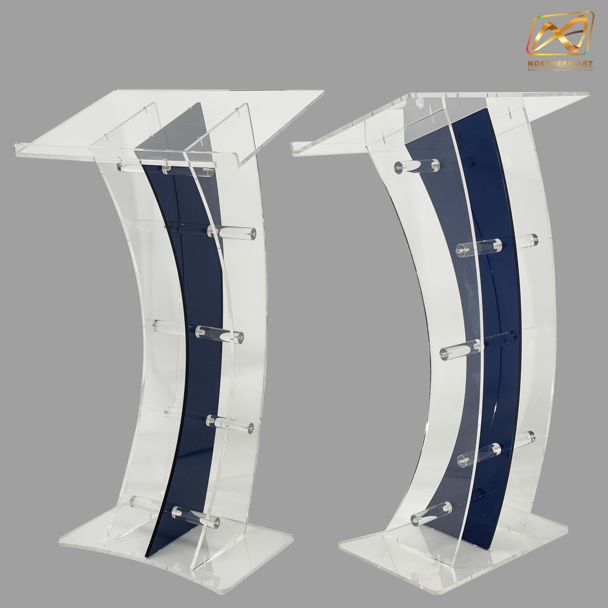โพเดียมอะคริลิคใส และอะคริลิคสีน้ำเงิน ขนาด(W)60 x (L)42 x (H)113 cm. TOP เอียงพร้อมกันตก