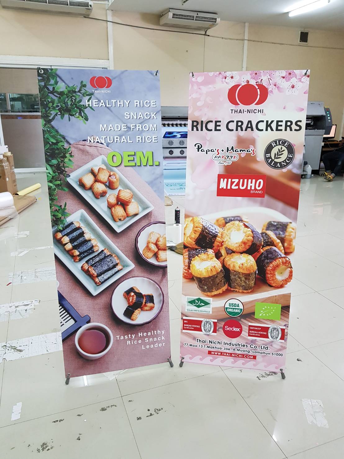 X STAND เอ๊กซ์สแตน รุ่นเกรด A ขนาด 60x160 ซม. โครงเหล็กสีดำ แข็งแรง ทนทาน ถอดประกอบได้ แถมถุงใส่อึปกรณ์ 1 ใบ