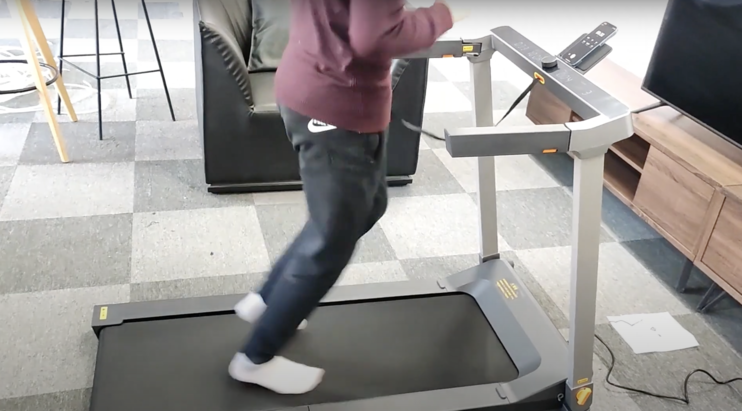 16990ทักแชทผ่อน0%ค่าส่ง 0บ.(Global Version) Kingsmith G1 ลู่วิ่งไฟฟ้าพับเก็บได้ ลู่วิ่งสายพาน ลู่วิ่งไฟฟ้า xiaomi