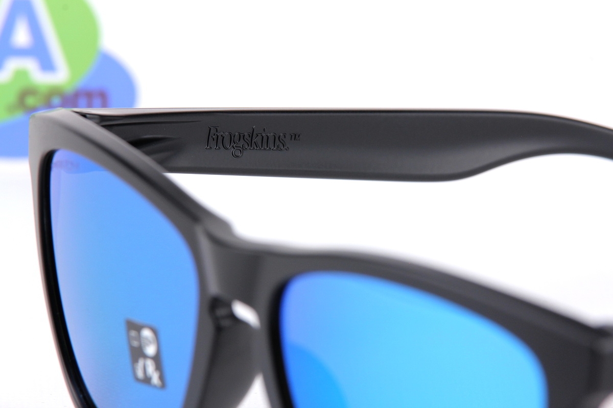 Oakley Frogskins Matte Black/Prizm Sapphire Iridium SKU#OO9245-61