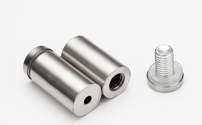 หมุดลอยสแตนเลส สีเงิน ยึดกรอบภาพอะคริลิค หรือหมุดยึดกระจก (สั่งขั้นต่ำ 12 อัน)