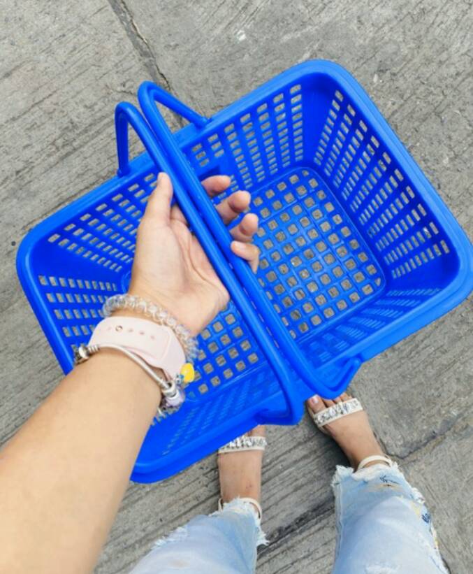 ตะกร้าช้อปปิ้ง พลาสติก หูหิ้ว