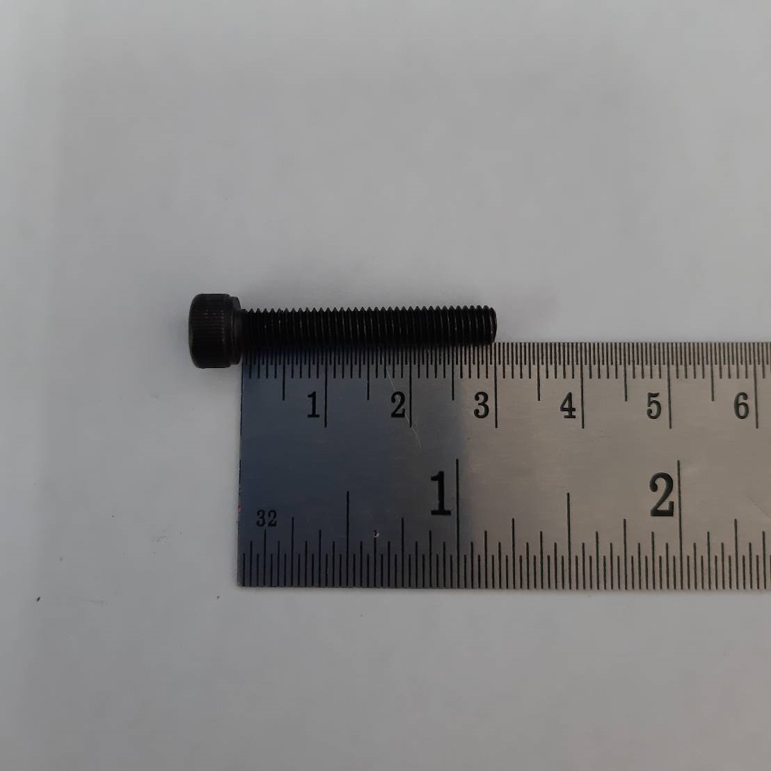 น็อต หัวหกเหลี่ยม 5*30 mm