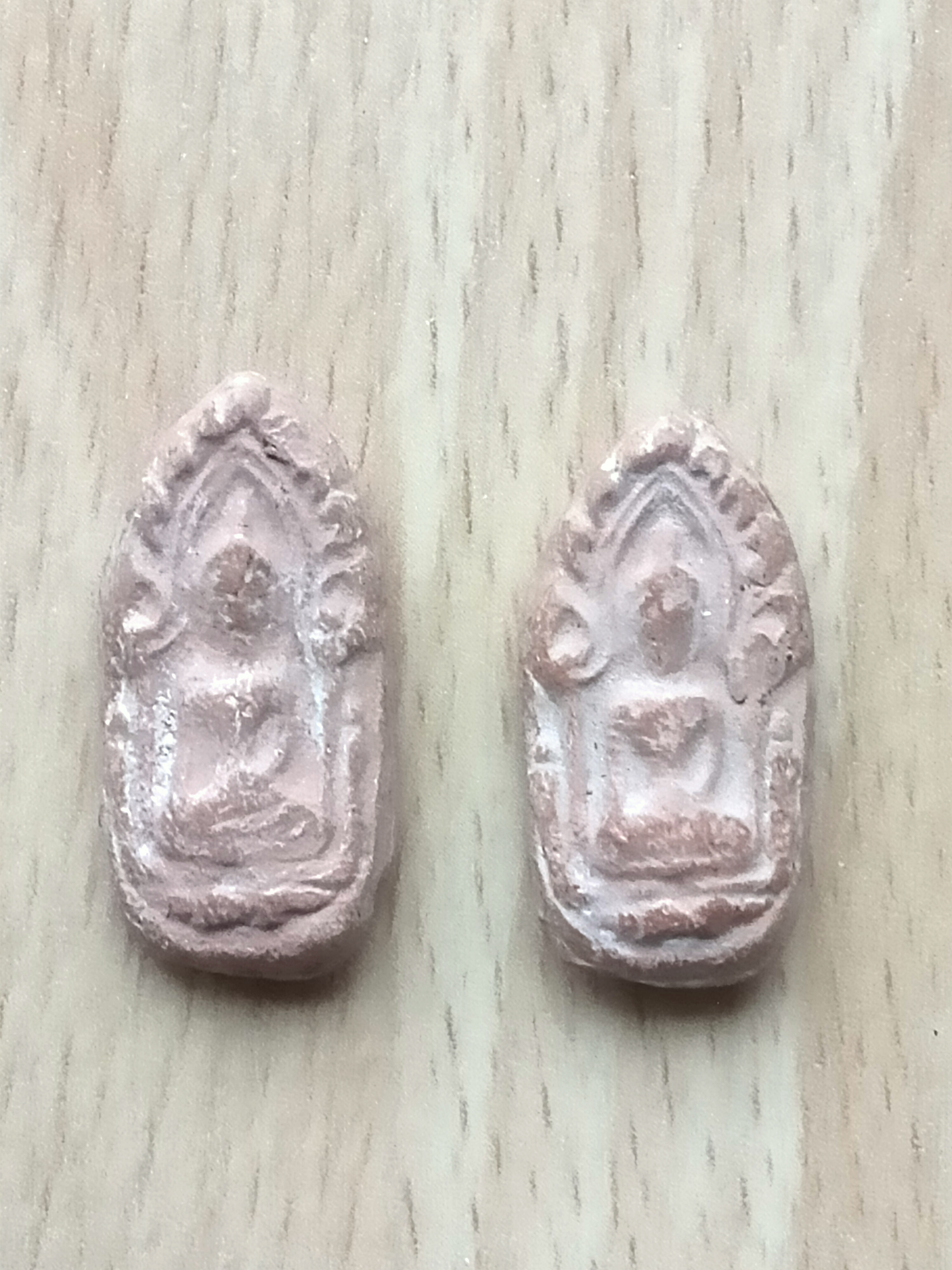 พระขุนแผน ไข่ผ่าซีก วัดรัตนชัย (วัดจีน)