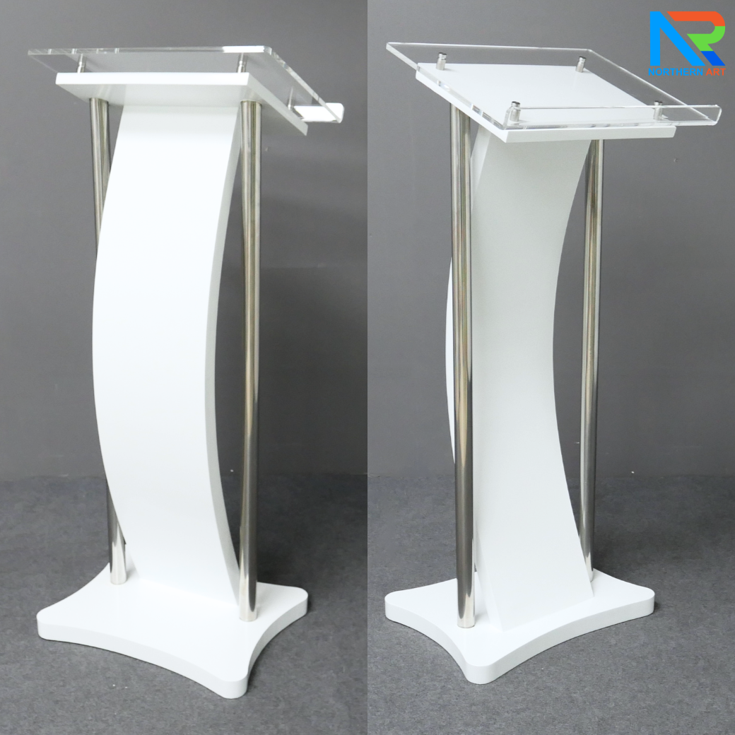 โพเดียมไม้ สีขาว ขนาด (W) 50 x (L) 40 x (H) 120 cm. พร้อมเสาสแตนเลสคู่ TOP เอียง อะคริลิคใส ติดหมุด