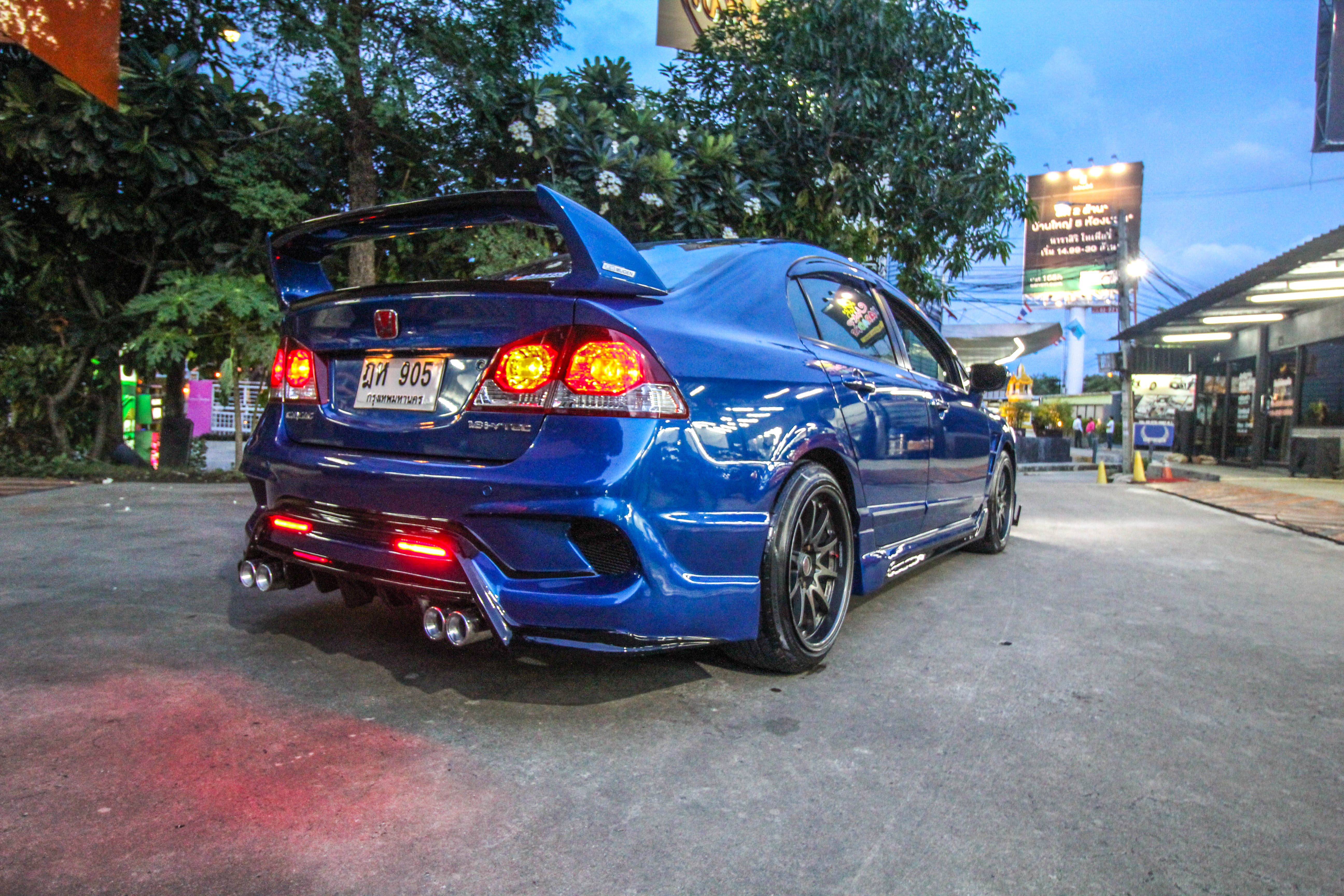 TYPE X TRUNK SPOILER FOR CIVIC FD RAW WORK (NKS DESIGN)
