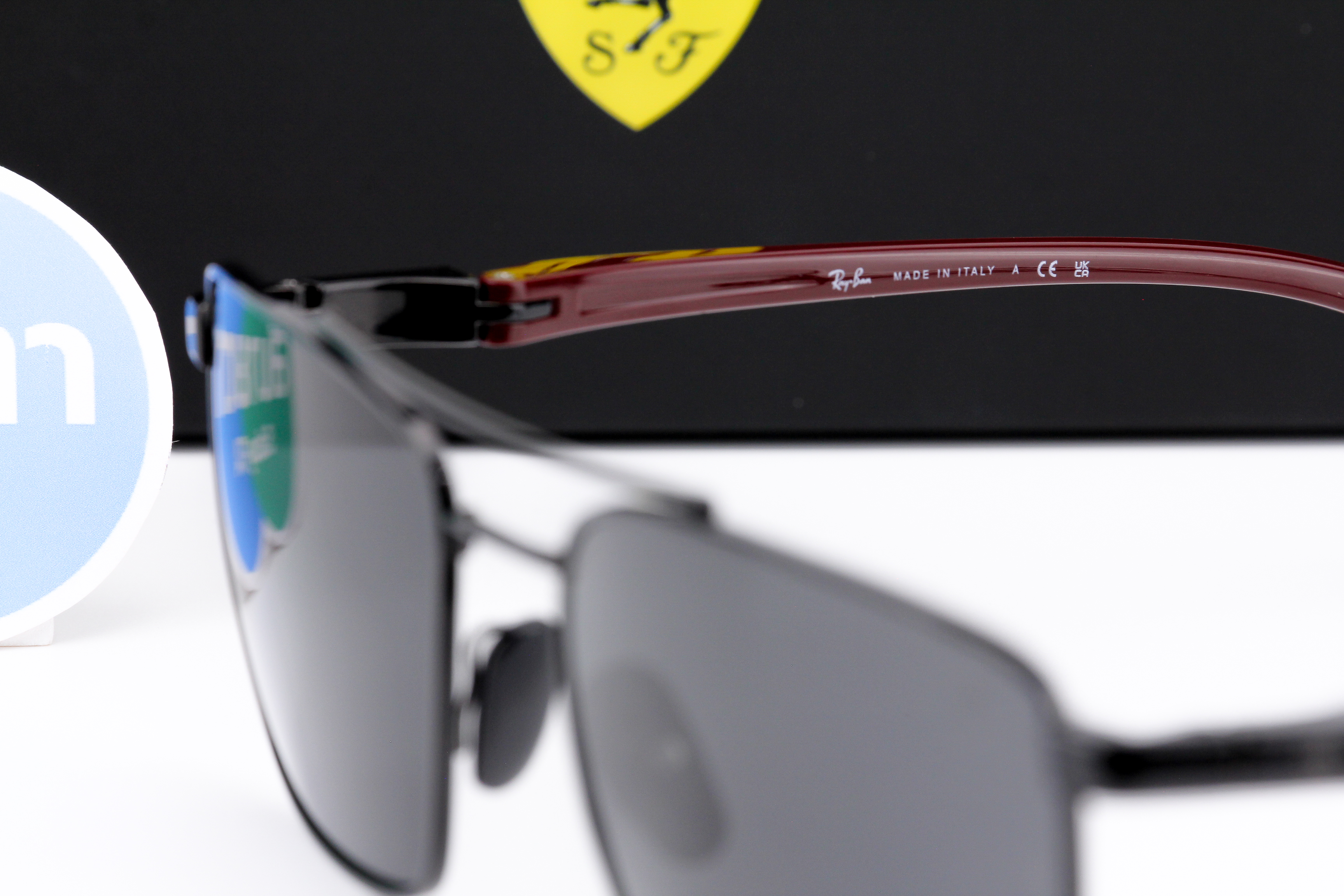 RayBan Ferrari Collection RB3715M F020/87