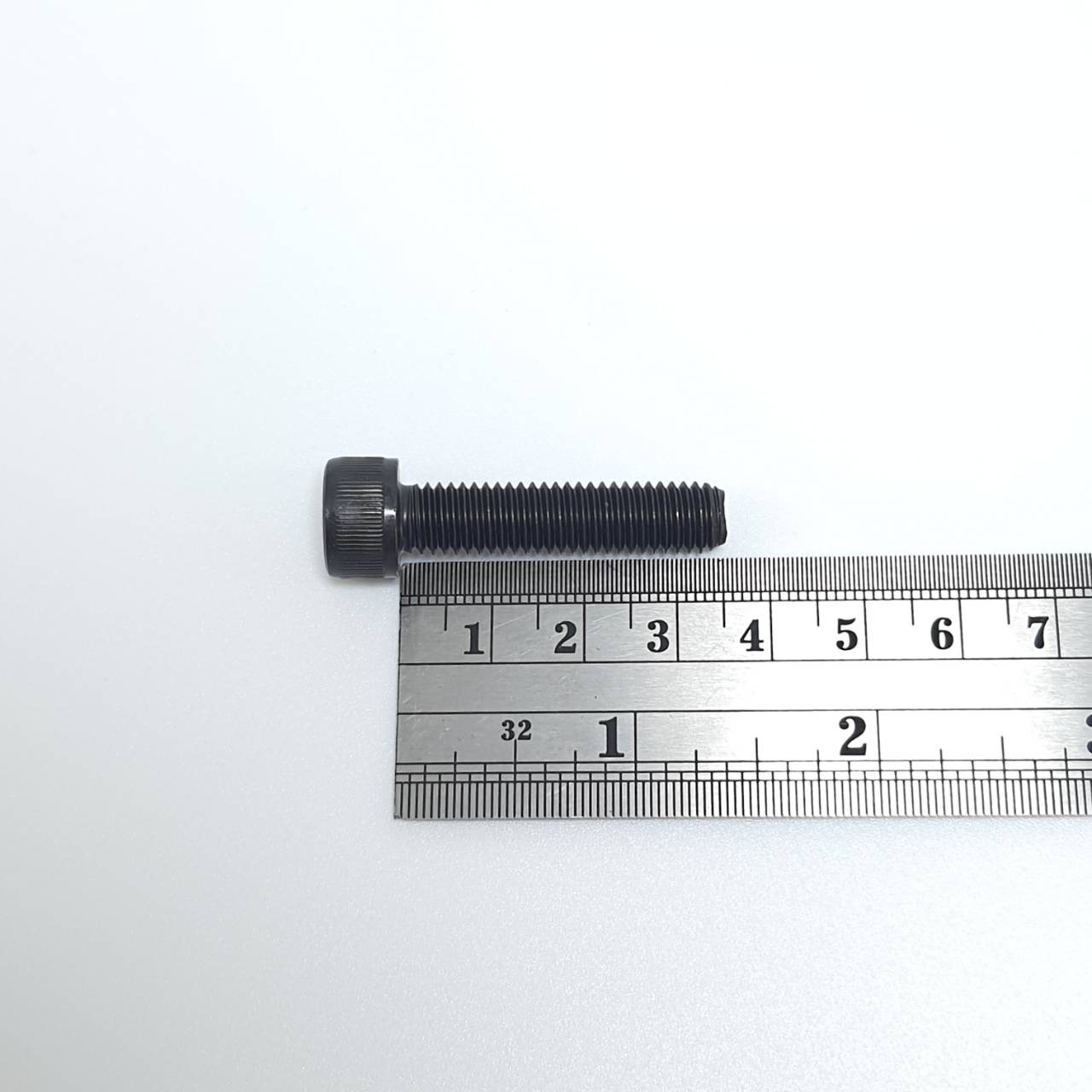 น็อต หัวหกเหลี่ยม 8*35 mm