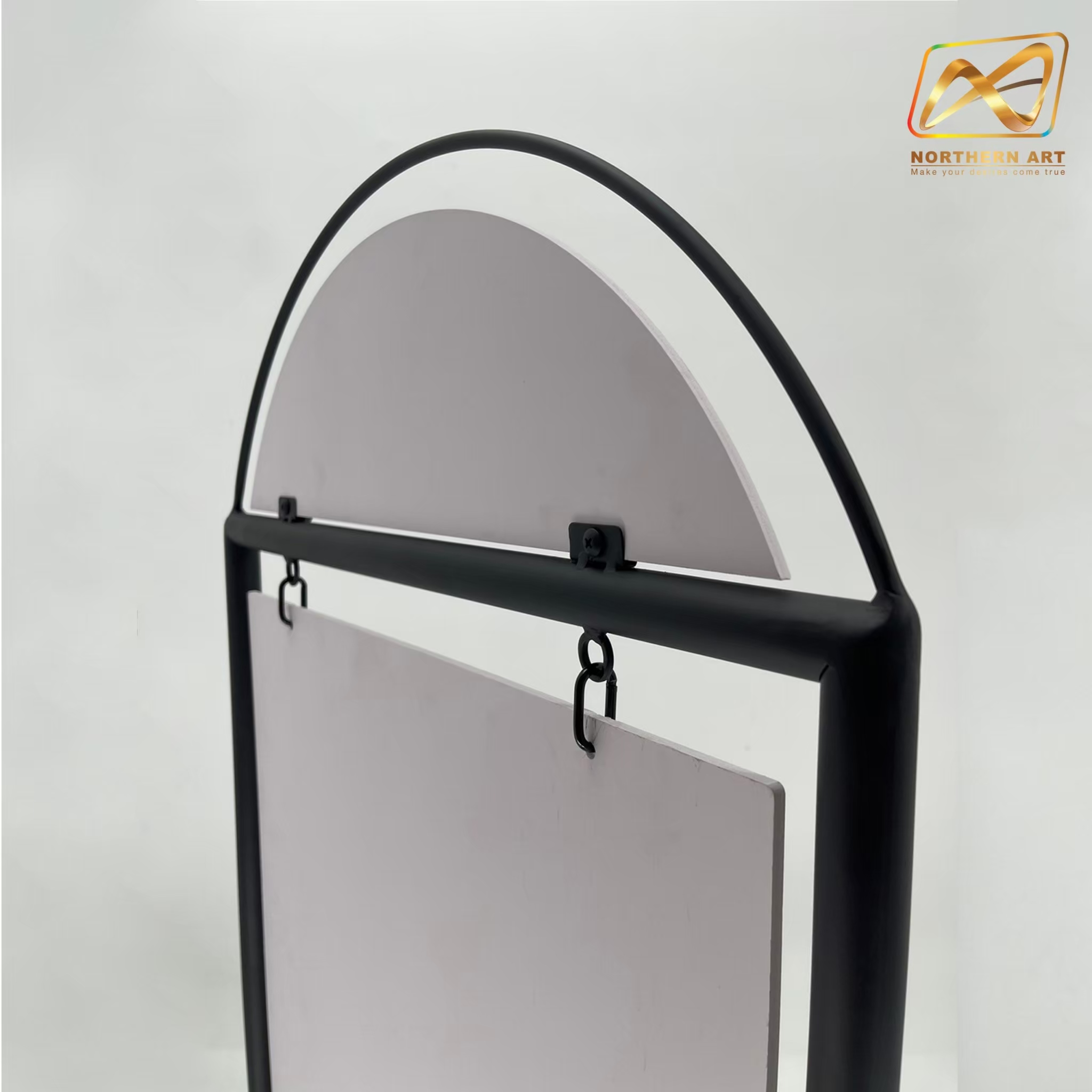 ป้ายตั้งพื้น ป้้ายมินิมอล เหล็กสีดำ ขนาด (W)59 x (H)95 cm. โชว์งานพิมพ์ 2 ด้าน ฐานวงรี ถอดประกอบได้