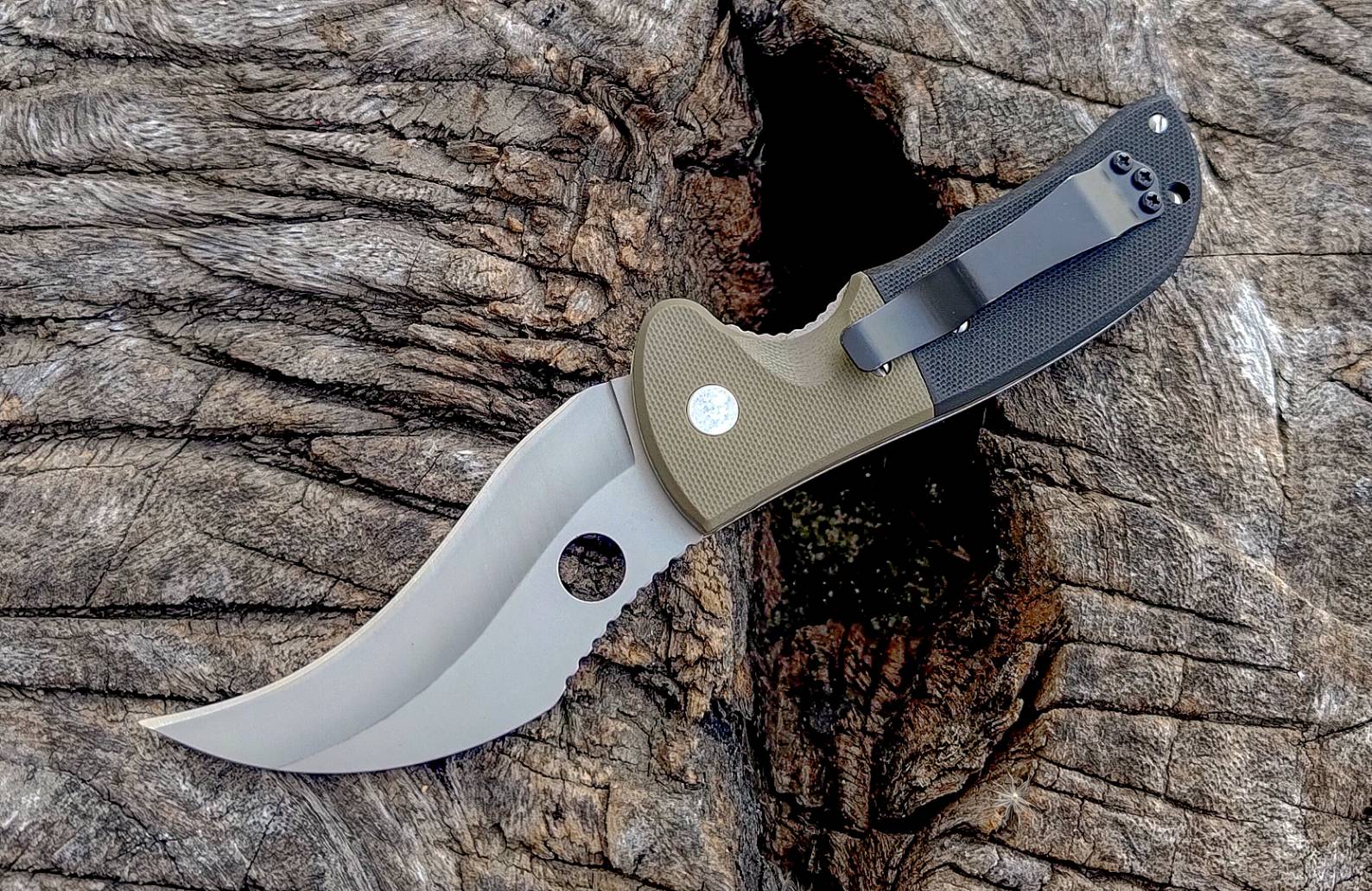 มีดพับ Fighter Tora ใบทรงโค้ง ด้ามG10 2สี มีคลิปขนาดใหญ่