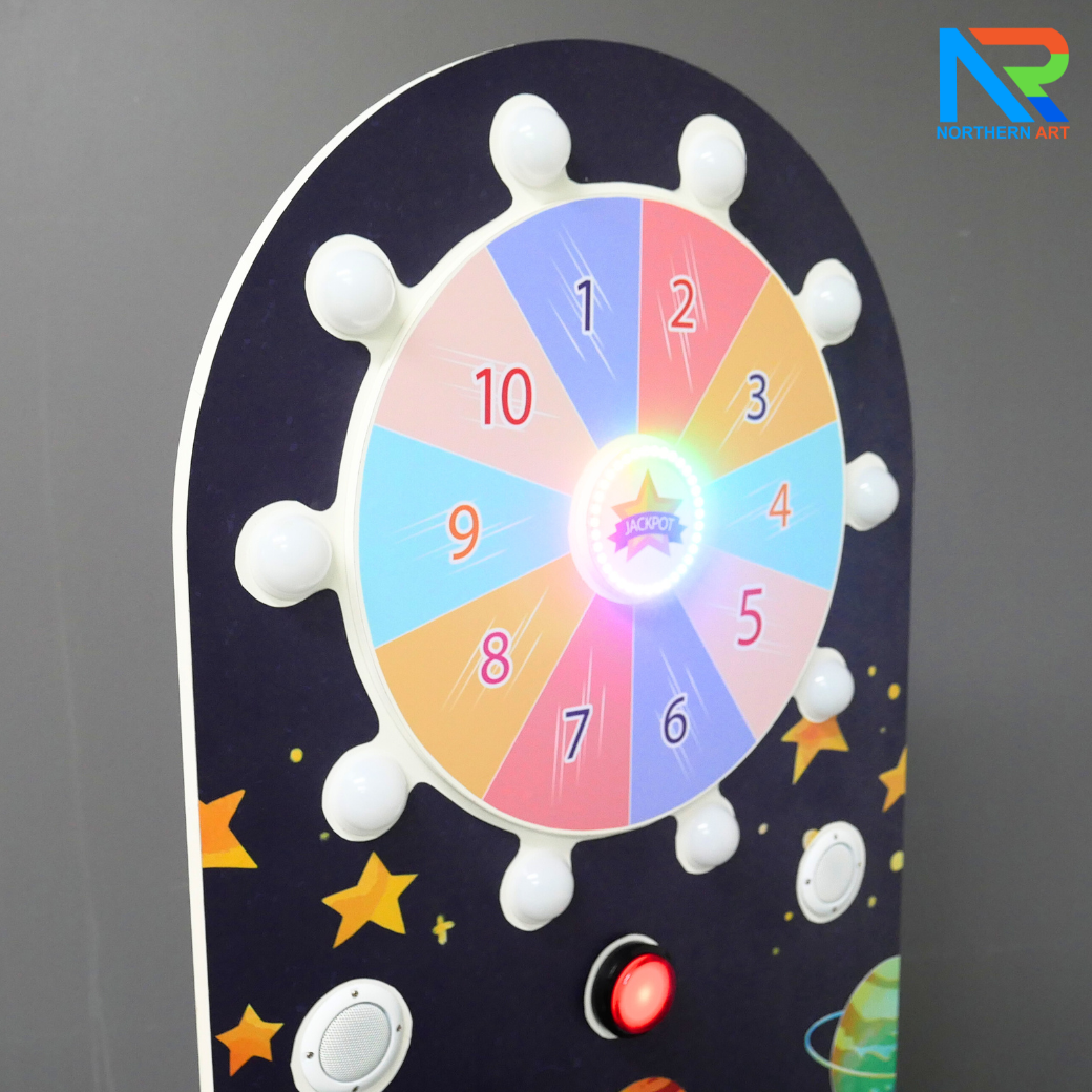 เกมส์วงล้อไฟฟ้าตั้งพื้น แบบปุ่มกดแรนดอม ไฟวิ่งวนพร้อมเสียง ขนาด (W)70 x (D)35 x (H)156 ซม.