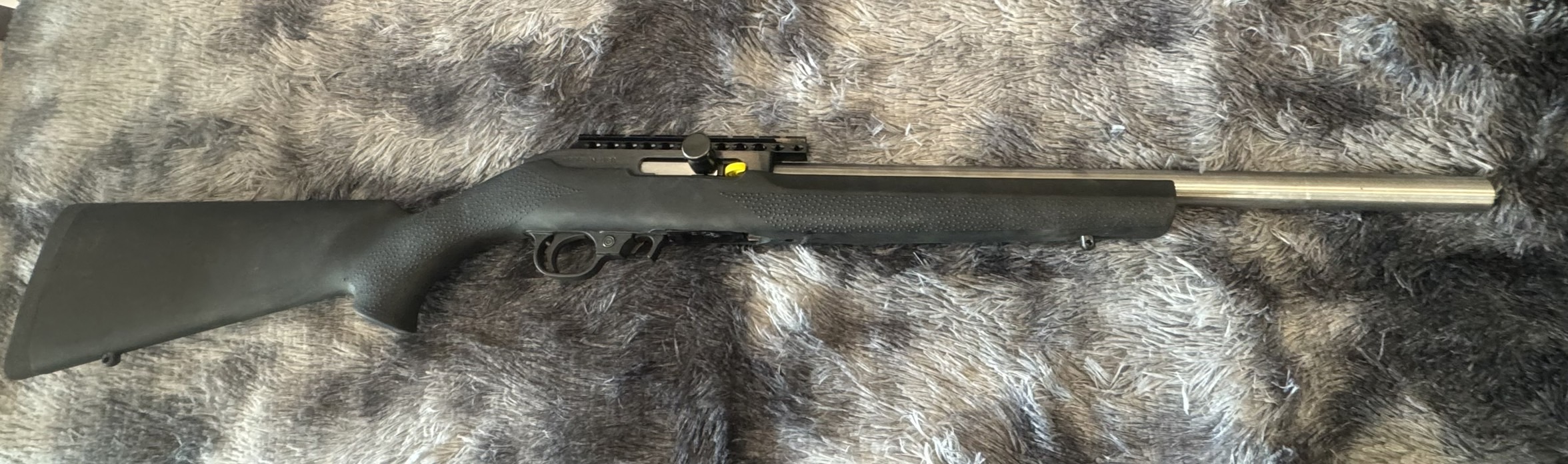 [ปืนฝากขายมือสอง] Magnum Research WMR .22 แม็กนั่ม ลำหนา สภาพดีมากๆ ความแม่นยำสูงมาก ตัวจบครบเลย !!!