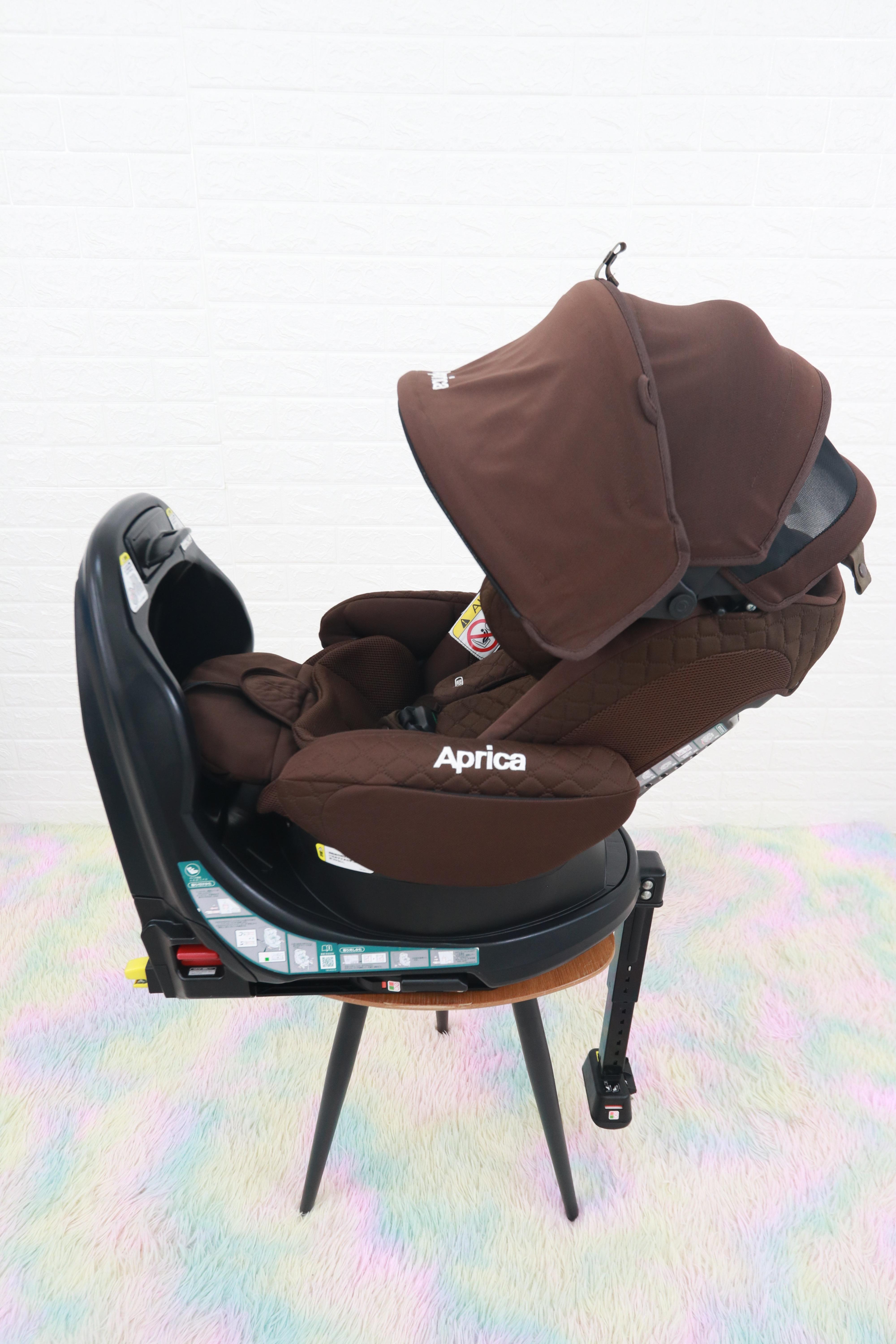 คาร์ซีทมือสอง Aprica Fladea Grow DX (Isofix) สีน้ำตาล