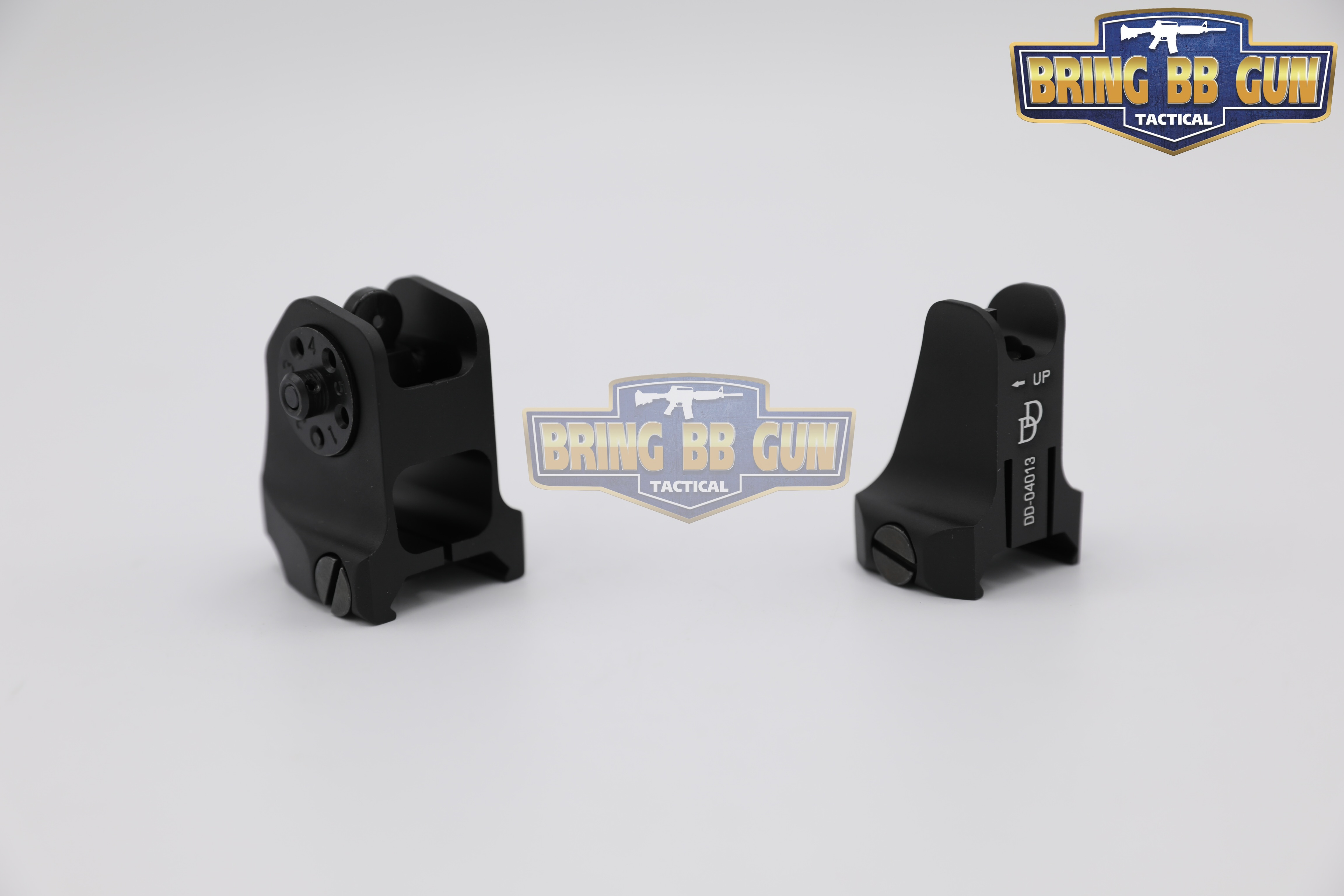 ศูนย์หน้า-หลัง สามเหลี่ยม Daniel Defense