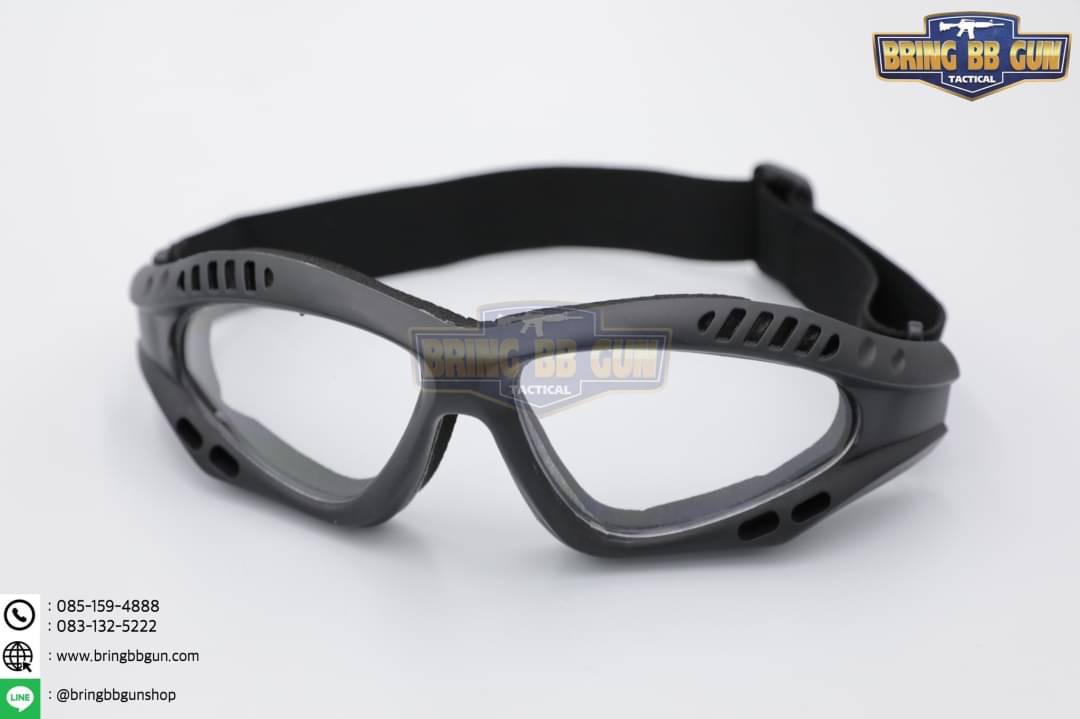 แว่นตากรอบเล็ก เลนส์ใส