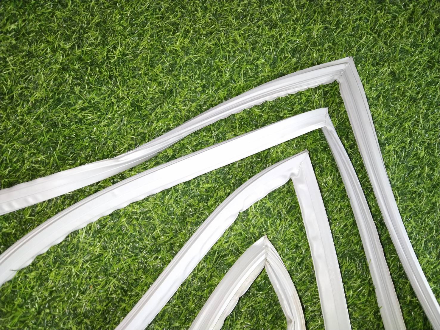 0000890 ขอบยาง ประตู ตู้เย็น Sharp ชาร์ป รุ่น SJ-P43T-BK ยางขอบประตูตู้เย็น (ขอบบน) ขอบยางประตู ตู้เย็น 2 ประตู