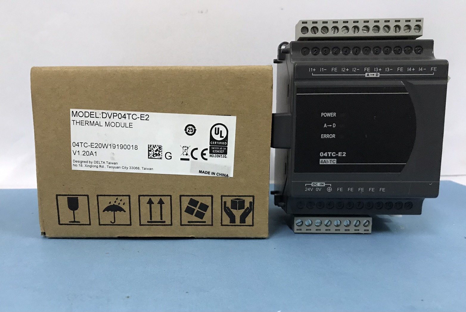 Delta PLC DVP04TC-E2 4CH temperature module for ES2/EX2