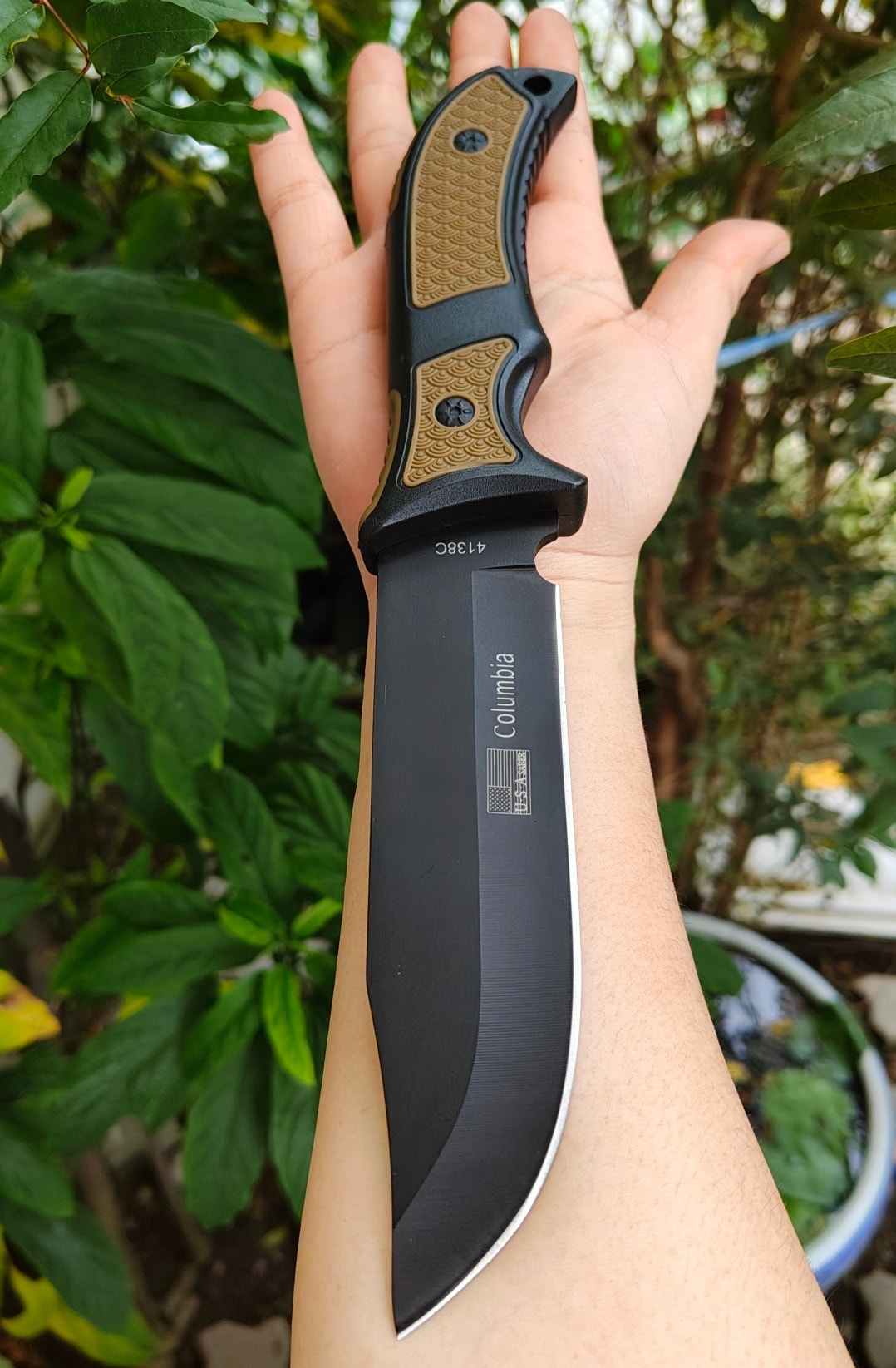 มีดใบตาย ใบสแตน420 ด้ามพลาสติกผสมยาง หนึบมือไม่ลื่น เหมาะกับใช้ทำอาหารหรือใช้ทั่วไป มาพร้อมซองพลาสติกมีช่องใส่ที่รัดขา ราคางามพร้อมส่ง โปรดระบุสีที่ต้องการสั่งในหมายเหตุ