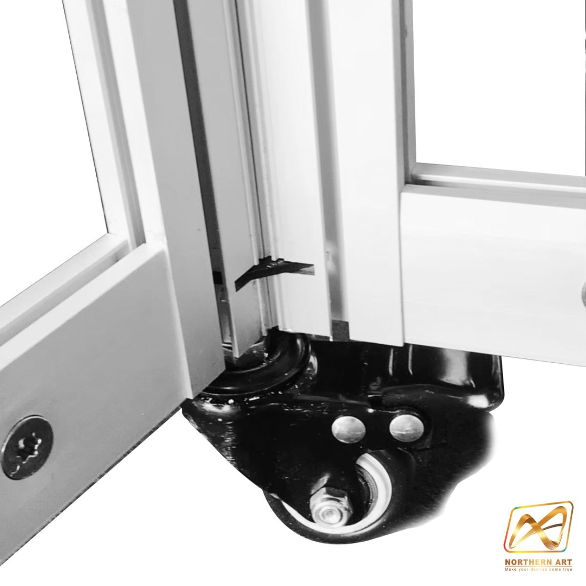 บอร์ดจัดนิทรรศการ แบบตั้งตรงต่อเนื่อง 3 บาน พร้อมล้อ และชุดค้ำยัน โครงอะลูมิเนียม ถอดประกอบได้ เคลื่อนย้ายสะดวก