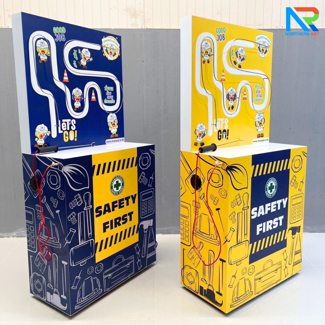 เช่าเกมส์สปาร์ค ขนาด (W)80 x (D)30 x (H)170 cm. วัสดุไม้MDFทำสีขาว พร้อมขดลวดและงานพิมพ์สติ๊กเกอร์