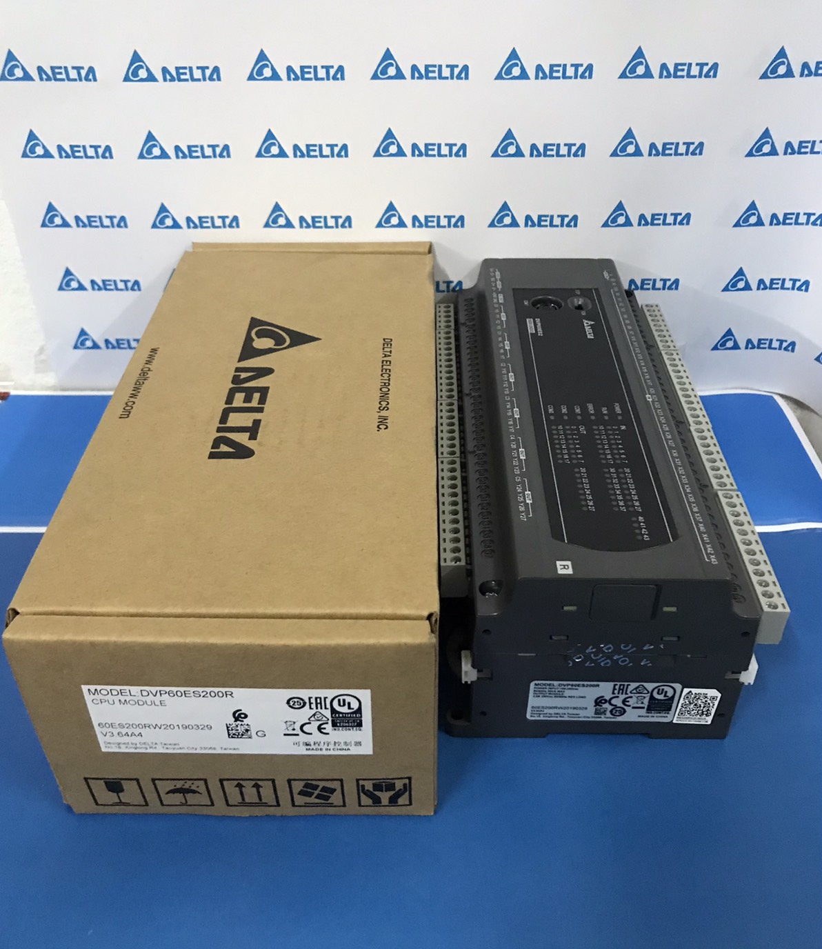 Delta PLC DVP60ES200R 36DI/24DO 220V (Relay)