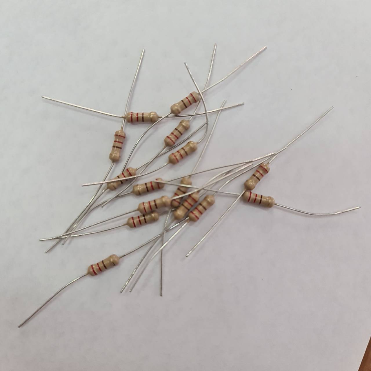 0000664 R 220 Ω 1/2 W อาร์ 220 โอห์ม 220 โอม ตัวต้านทาน รีชีสเตอร์ Resistor 20 ตัว